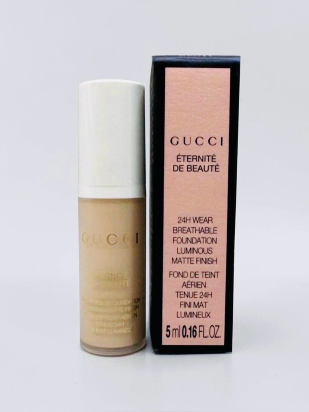Gucci Enternite De Beaute Foundation 220W 
Mini 5ml